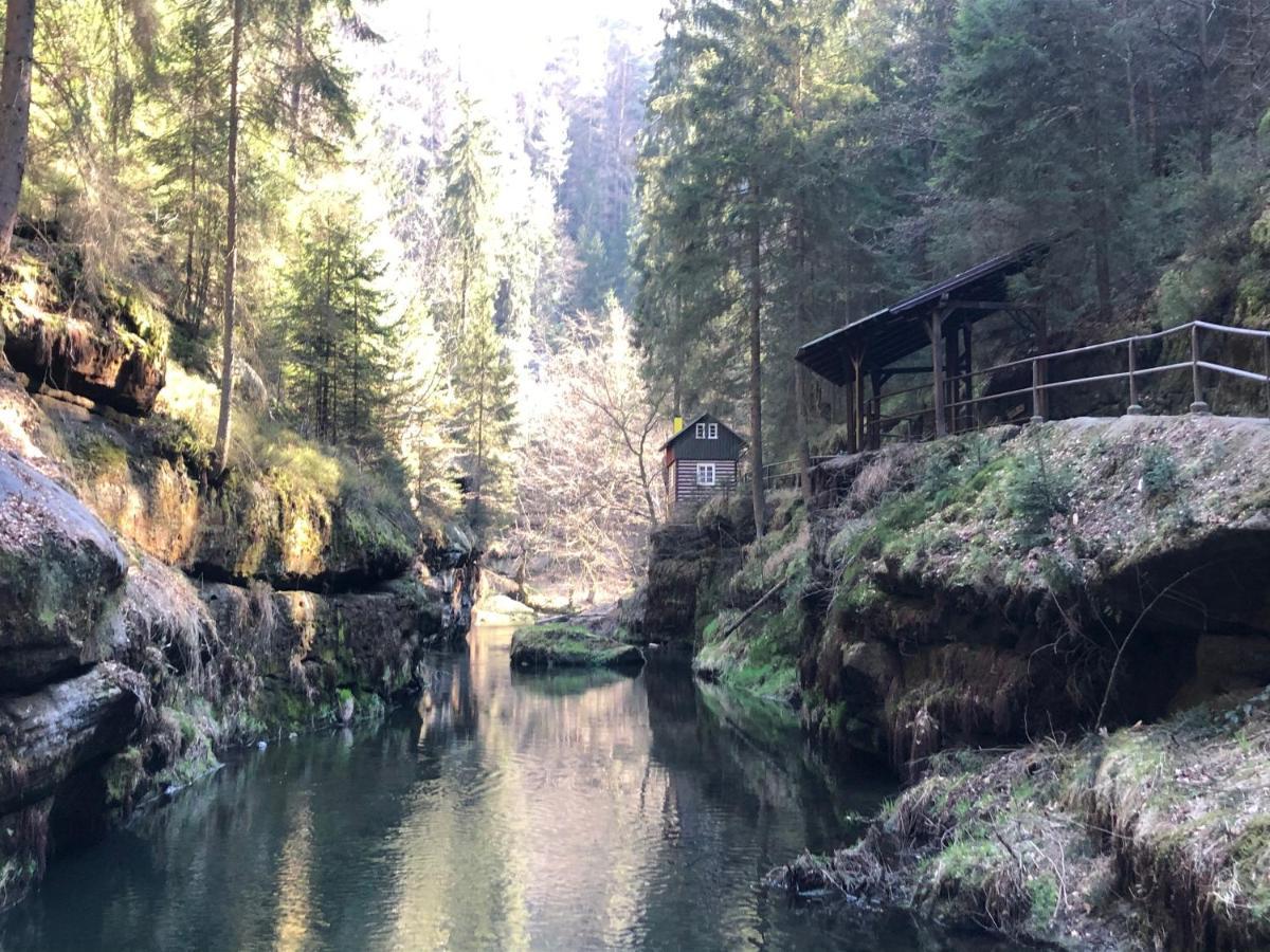Pension Soutesky Хренско Экстерьер фото