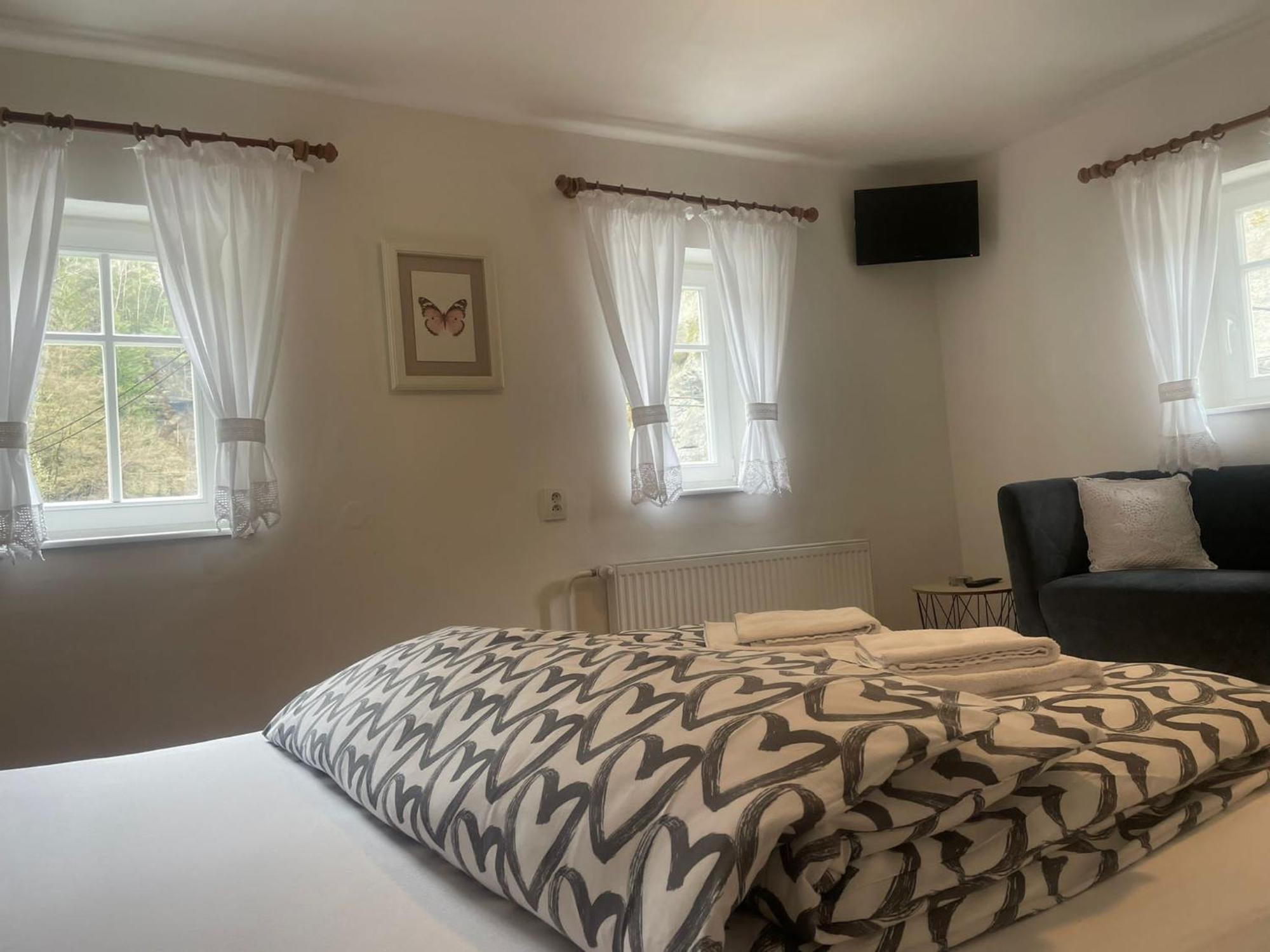 Pension Soutesky Хренско Экстерьер фото