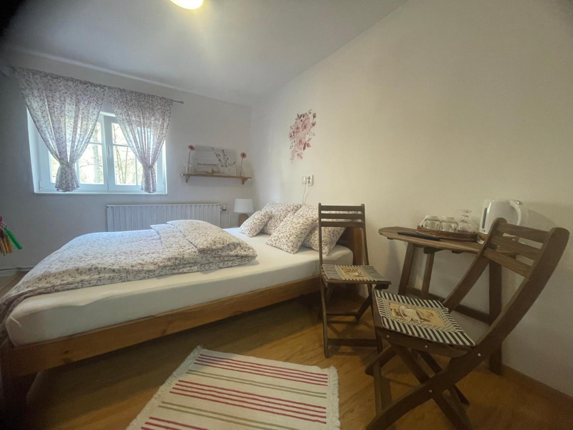 Pension Soutesky Хренско Экстерьер фото